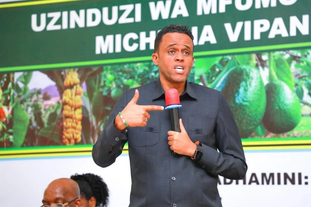 Serikali yaonya wazalishanji wa miche Waziri wa Kilimo Tanzania Mhe Bashe