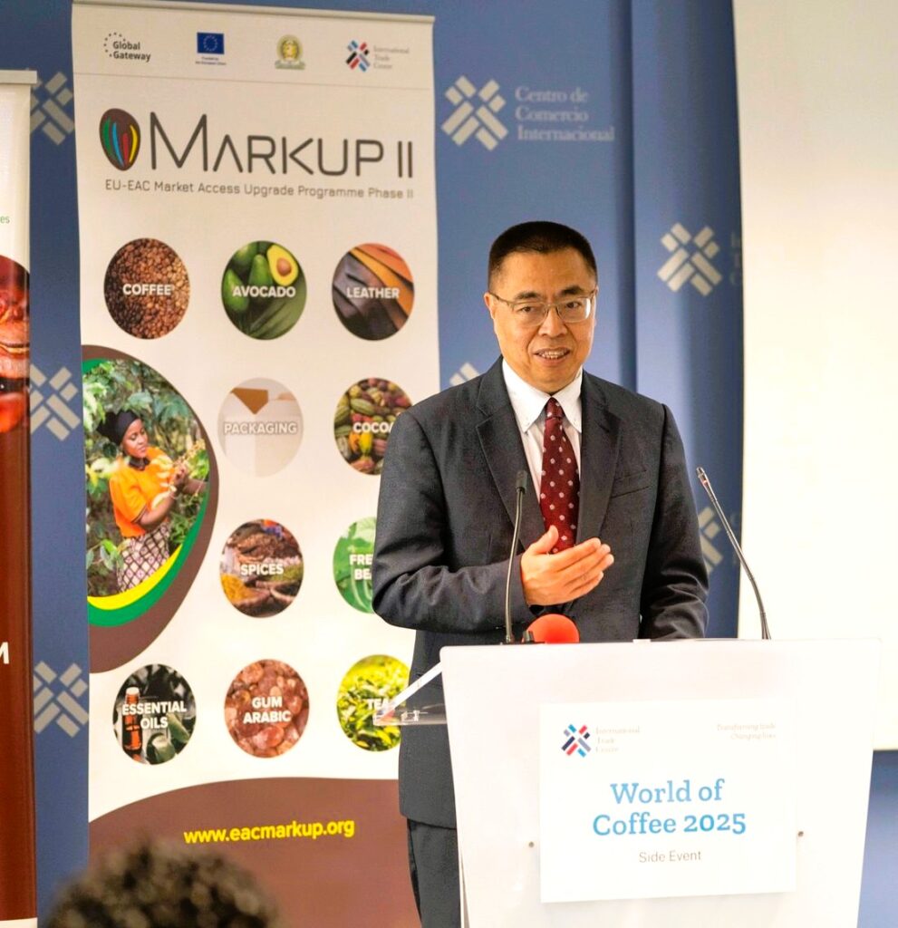 Wto deputy director general xiangchen zhang speaking during the side event