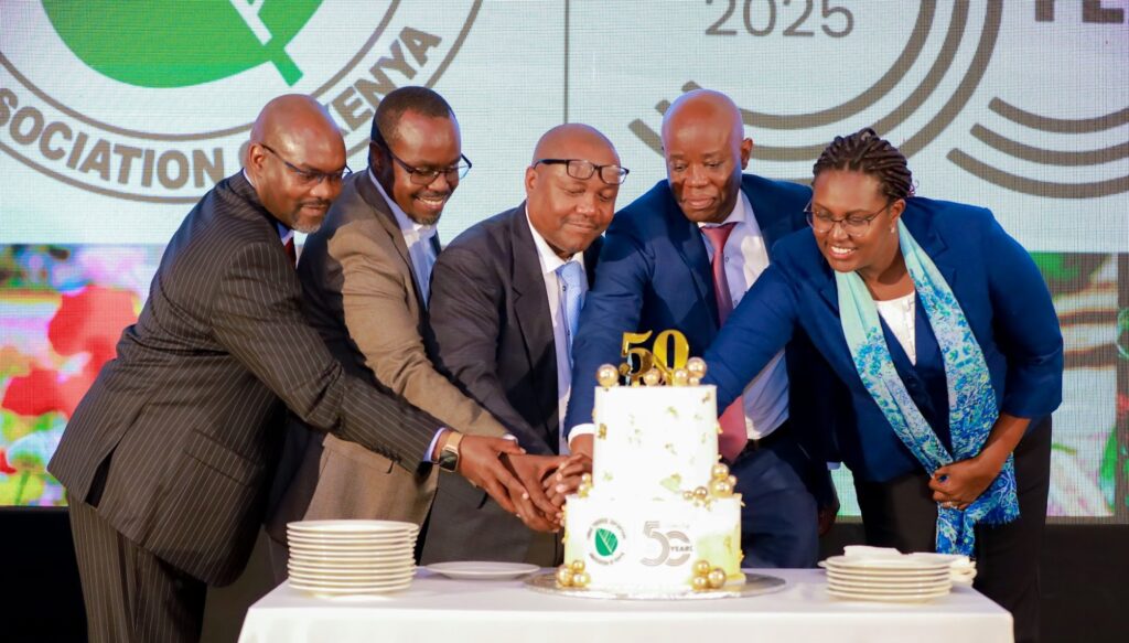 Kenya’s horticulture export body fpeak turns 50, eyes new markets Celebrating with a cake