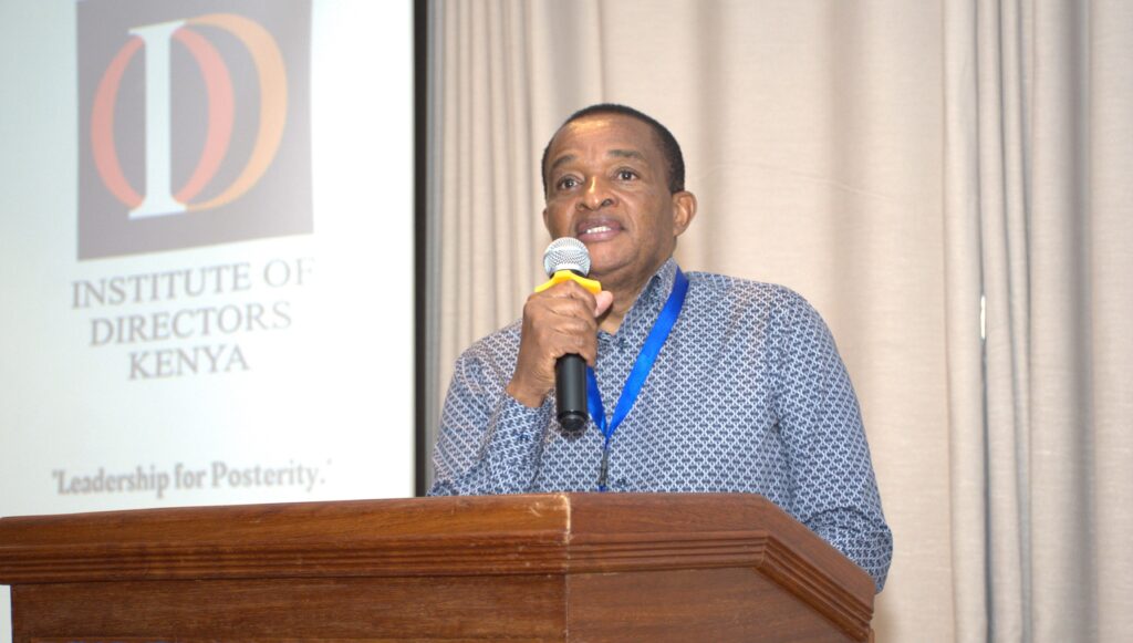CAK Chairman McCloud Malonza addressing the leaders forum
